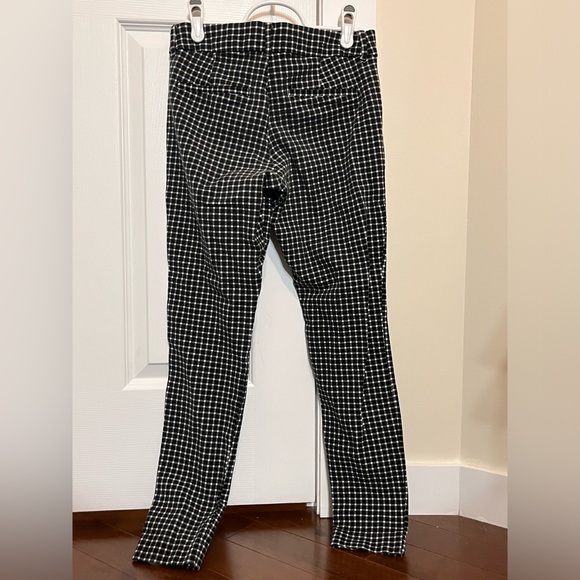 Old Navy Pixie Pants, Checker Print, Size 2 - Picture 3 of 7